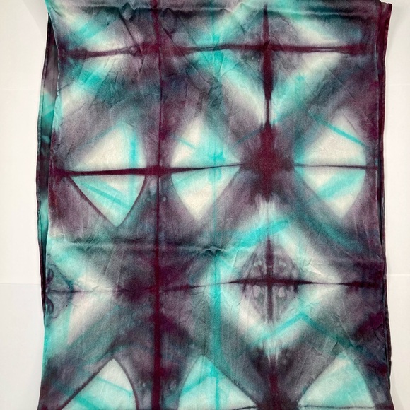Hand Dyed Silk Scarf * Hand Rolled Border - Picture 7 of 8